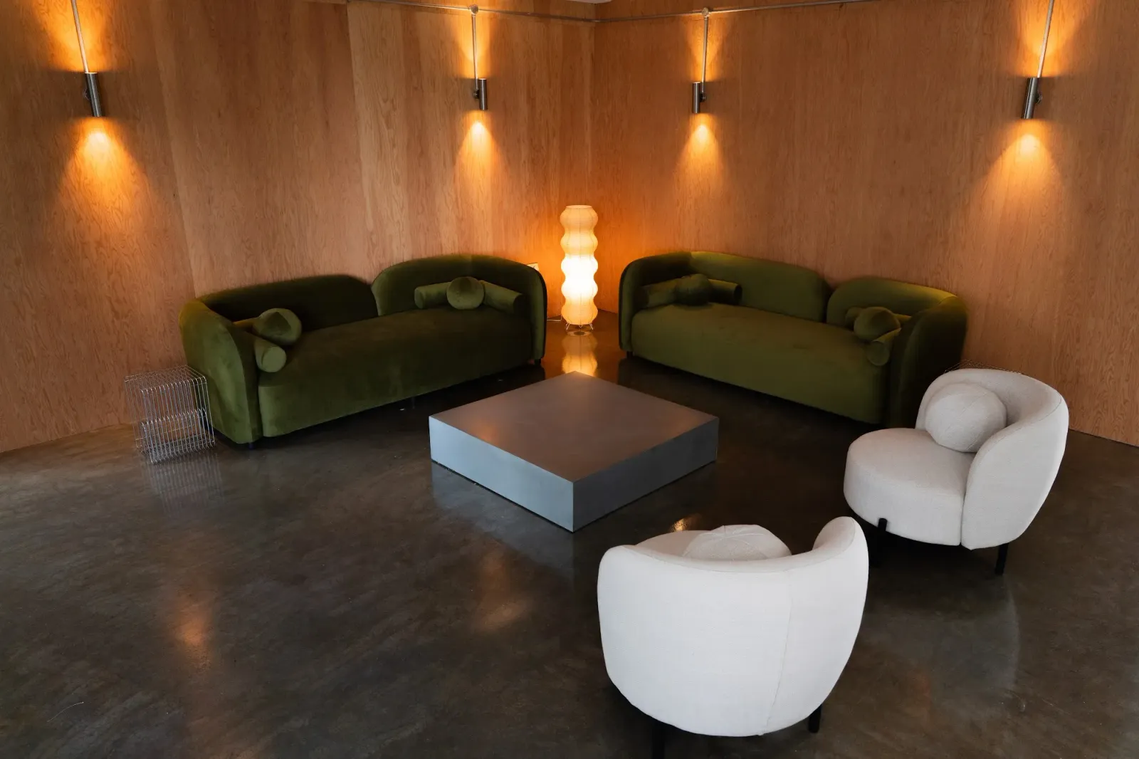 The members lounge at YOU Studio